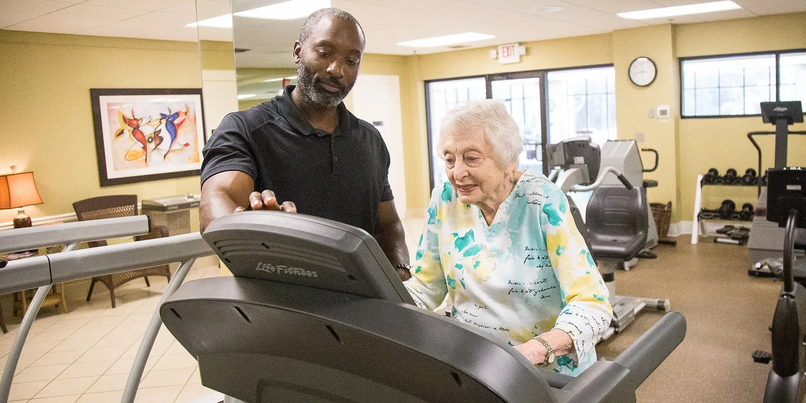 Bradford Bailey leading a SeniorFit workout, photo 4